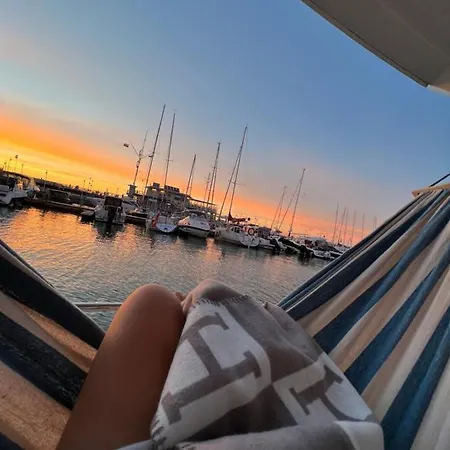 Yacht Queen B Houseboat Botel Sopoty